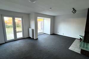 Günstige Gelegenheit!
Mittelreihenhaus als Sanierungsobjekt auf Erbbaugrundstück – Die vollständige Adresse der Immobilie erhältst du vom Anbieter., 24558 Henstedt-Ulzburg – Vorschaubild 4