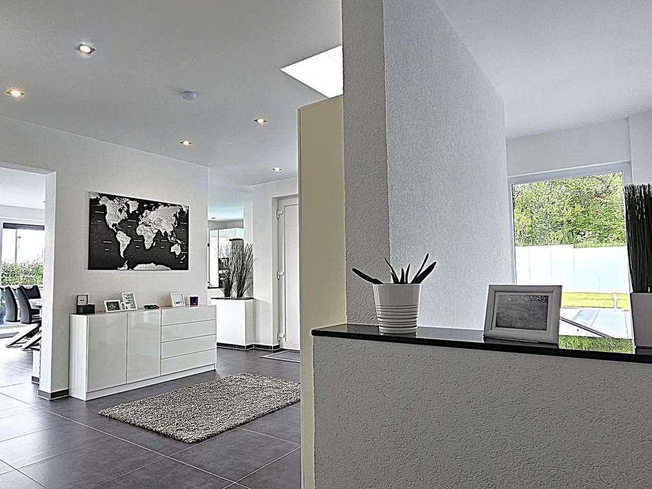 Wohnhaus - Flur-Eingangsbereic