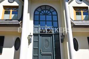 Property thumbnail 12