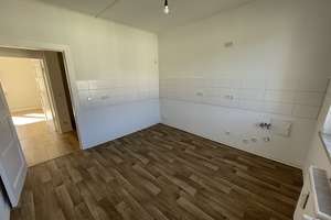 Gut geschnittene 2-Zimmer-Wohnung mit Balkon sucht neuen Mieter! – Eickendorfer Str. 6, 39122 Fermersleben, Magdeburg – Vorschaubild 7