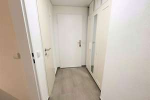 Möbliertes Apartment im Zentrum von Reutlingen – Die vollständige Adresse der Immobilie erhältst du vom Anbieter., 72764 Reutlingen-Mitte, Reutlingen – Vorschaubild 9