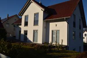 Exklusives Zweifamilien-Generationenhaus mit hochwertiger Ausstattung und großer Terrasse – Die vollständige Adresse der Immobilie erhältst du vom Anbieter., 73479 Ellwangen (Jagst) – Vorschaubild 30