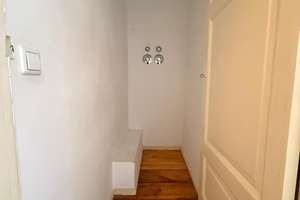 1 ZIMMER / BERLINER ALTBAUCHARME / NAHE BOXHAGENER PLATZ – Gryphiusstraße 12, 10245 Friedrichshain, Berlin – Vorschaubild 7