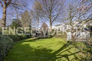Elegante Stadtvilla mit großem Garten – Hamburg – Vorschaubild 9