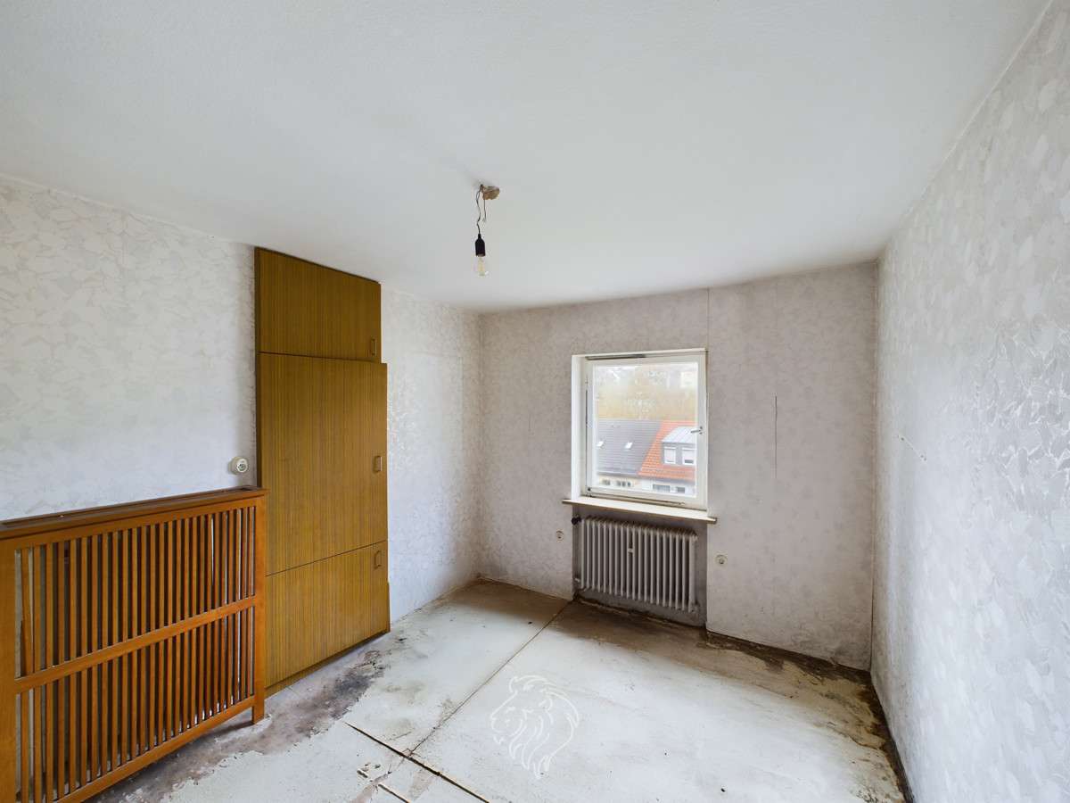 Immobilie in Höchberg - Platz für Ihre Familie und Ihre Ideen – Einfamilienhaus mit großem Garten - Bild 5