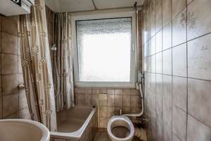 Schöne Wohnlage am Schloßpark Borbeck! Rd. 85 m² Reihenmittelhaus mit tollem Garten – Die vollständige Adresse der Immobilie erhältst du vom Anbieter., 45355 Borbeck-Mitte, Essen – Vorschaubild 12