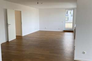 Hochwertige, lichtdurchflutete  Penthouse-Wohnung mit zwei großen Balkonen in Siegen – Kampenstraße 30, 57072 Siegen, Siegen – Vorschaubild 3