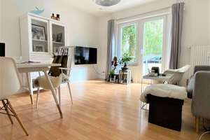 Helle 2 Zimmerwohnung im Stuttgarter Westen mit Balkon und EBK