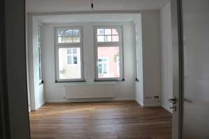 Schöne helle Altbauwohnung – Die vollständige Adresse der Immobilie erhältst du vom Anbieter., 40625 Gerresheim, Düsseldorf – Vorschaubild 1