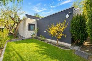 Architektenbungalow mit besonderer Raumhöhe und Südwestterrasse – Die vollständige Adresse der Immobilie erhältst du vom Anbieter., 12277 Marienfelde, Berlin – Vorschaubild 8