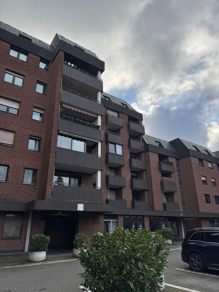 Immobilie in Bielefeld - Großzügige Wohnung auf 2 Ebenen in Bielefeld-Sennestadt - Bild 2