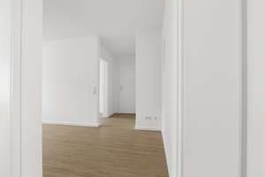 Moderne 3-Zimmer-Wohnung mit Balkon & Einbauküche – Sofort bezugsfrei! – Zasingerstraße 9, 81547 Giesing, München – Vorschaubild 9