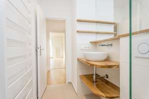 3-Zi Erstbezug Charlottenburg (nah Ku'damm): 2.OG mit Balkon, Tageslichtbad& Regendusche, Stellplatz – Grainauer Strasse 5A, 10777 Wilmersdorf, Berlin – Vorschaubild 10