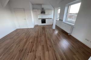 Moderner Grundriss mit geräumiger Wohnküche, Balkon und modernen Duschbad – Vorwerker Straße 133, 23554 Sankt Lorenz Nord, Lübeck – Vorschaubild 15