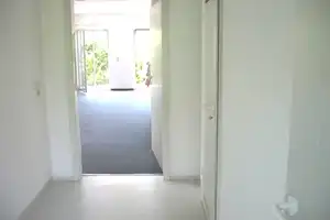 Modernes Reiheneckhaus mit schönem Garten, mit Garage, 2 Stellplätzen und Einbauküche – Bamberg (Kreis) – Vorschaubild 5