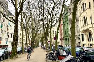 Grüne Oase im Agnesviertel: 3 Zimmer Altbauwohnung  – Die vollständige Adresse der Immobilie erhältst du vom Anbieter., 50670 Neustadt/Nord, Köln – Vorschaubild 2