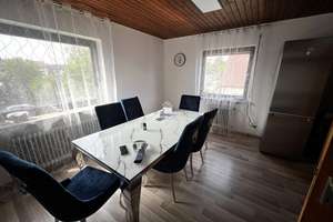 Solide Kapitalanlage: 3,5-Zimmer-Wohnung mit ca. 3,7 % Bruttorendite, großem Balkon und Stellplatz – Die vollständige Adresse der Immobilie erhältst du vom Anbieter., 71101 Schönaich – Vorschaubild 3