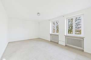 ZENTRALES STADTHAUS mit erhabenem Blick und Terrasse – Die vollständige Adresse der Immobilie erhältst du vom Anbieter., 89312 Günzburg – Vorschaubild 12