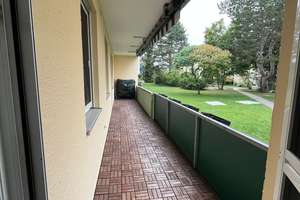 Große 2-Zimmer Wohnung mit Kamin, Einbauküche & Stellplätze -  Kriegshaber Nähe Uni Klinikum – Von-Willibald-Straße 12b, 86156 Kriegshaber, Augsburg – Vorschaubild 10