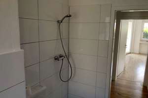Terrassenwohnung zu vermieten! – Gerhart-Hauptmann-Straße 13, 47226 Rheinhausen-Mitte, Duisburg – Vorschaubild 3