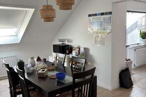 Anfragen bitte nur per Mail! Schöne 2,5 Zimmer - DG - Wohnung – Kösliner Str. 62, 76139 Waldstadt, Karlsruhe – Vorschaubild 4
