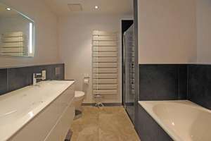 Moderne und luxuriöse 4-Zimmer-Wohnung mit Terasse in Berlin Mitte – Die vollständige Adresse der Immobilie erhältst du vom Anbieter., 10115 Mitte (Ortsteil), Berlin – Vorschaubild 8