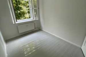 Charmante 3-Zimmer-Wohnung mit Balkon und Dielenboden in sonniger Lage des Kissingen-Viertels – Retzbacher Weg 65, 13189 Berlin – Vorschaubild 5