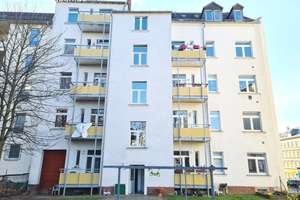 Ansprechende 2-Raum-Wohnung mit Balkon in einem liebevoll kernsanierten Gründerzeithaus im Luthervie – Zschopauer Straße 167, 9126 Lutherviertel, Chemnitz – Vorschaubild 11