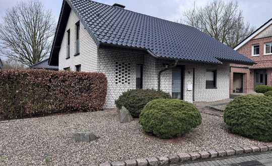 Einfamilienhaus mit gepflegtem Garten, Vollkeller & Garage in Coesfeld