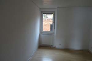 Ansprechende 2-Zimmer-Wohnung mit EBK in Heilbronn an Student /  Inn zu vermieten – Heuchelbergtraße 8, 74080 Böckingen, Heilbronn – Vorschaubild 4