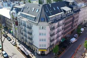 1. Möbliertes Apartment - Zentral und luxuriös Gemütliches – Charlottenstraße 60, 40210 Stadtmitte, Düsseldorf – Vorschaubild 2