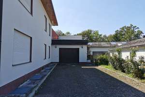***EINMALIGE GELEGENHEIT*** Herrschaftliche Villa in eingewachsener Parkanlage mit Gewerbeeinheiten – Die vollständige Adresse der Immobilie erhältst du vom Anbieter., 94140 Ering – Vorschaubild 12