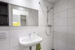 Möbliertes 1-Zimmer-Studentenapartment in Altstadtlage – Haugerglacisstraße 5C, 97080 Altstadt, Würzburg – Vorschaubild 7