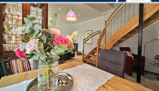 Bild von Liebevoll gepflegtes Altstadtdomizil für die kleine Familie mit großer Dachterrasse, Garage, Stellpl