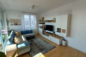  3-Zimmer, 2 Bäder, Einbauküche, 3 Jahre alt, 9 qm Balkon, FBH, Videogegenspr., Handtuchheizkörper