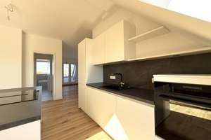 Modernes Wohnen über den Dächern: 4-Zimmer-Erstbezug mit Aufzug, Terrasse und Kochinsel – Bizetstraße 125, 13088 Weißensee, Berlin – Vorschaubild 11