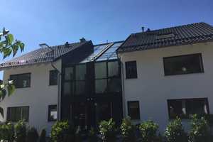 Lichtdurchflutetes, großzügiges Doppelhaus in modernem Stil – Starnberg (Kreis) – Vorschaubild 1