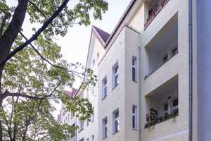 Kapitalanlage in Reinickendorf: Vermietete 2-Zimmer-Altbauwohnung mit perfektem Grundriss! – Amendestraße 29, 13409 Reinickendorf (Ortsteil), Berlin – Vorschaubild 1