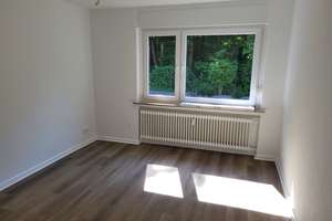 Hier finden Sie den Ausgleich zum Alltag! 4-Zimmer-Wohnung in Wuppertal-Barmen – Die vollständige Adresse der Immobilie erhältst du vom Anbieter., 42281 Barmen, Wuppertal – Vorschaubild 4