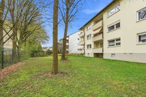 3-Zimmer-Wohnung mit Loggia – modernisiert in Bonn-Mehlem – Die vollständige Adresse der Immobilie erhältst du vom Anbieter., 53179 Lannesdorf, Bonn – Vorschaubild 9