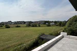 Einfamilienhaus renoviert mit Garten und Natur nähe Gladenbach & Bad Endbach