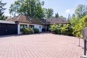 Exklusiver Bungalow mit Traumgarten, Pool & moderner Technik in Maschen – Die vollständige Adresse der Immobilie erhältst du vom Anbieter., 21220 Seevetal – Vorschaubild 2