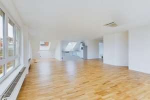 KLIMATISIERTE DG-WOHNUNG in TOP-QUALITÄT nur für KURZZEITVERMIETUNG – Die vollständige Adresse der Immobilie erhältst du vom Anbieter., 71384 Weinstadt – Vorschaubild 3