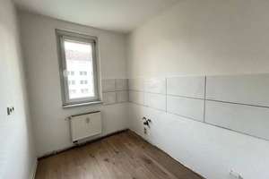 Es wird saniert! Sichere dir jetzt deine neue 4 RW mit Balkon! – Marienthaler Straße 107 b, 8060 Marienthal Ost, Zwickau – Vorschaubild 7