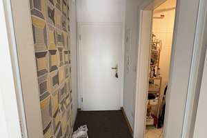 Helle 1,5-Zimmer-Wohnung mit Balkon in Pasing