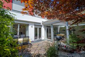 Stilvolles, neuwertiges 5-Raum-Reihenendhaus mit lux. Innenausstattung in München Schwabing-West