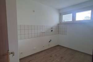 Charmante 2-Zimmer-Wohnung mit Balkon in Düsseldorf – Josef-Stick-Straße 1, 40229 Eller, Düsseldorf – Vorschaubild 5