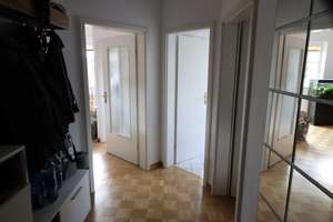 Dachgeschoss mit Blick ins Grüne! 2-Zimmer-Mietwohnung – Die vollständige Adresse der Immobilie erhältst du vom Anbieter., 80995 Lerchenau-West, München – Vorschaubild 2