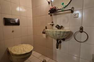 Wohnen mit Klasse: Stilvoller Bungalow mit Wellnessbereich, Weinkeller & Doppelgarage – Die vollständige Adresse der Immobilie erhältst du vom Anbieter., 65239 Hochheim am Main – Vorschaubild 18