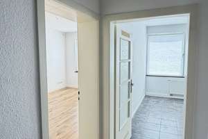 Ideal für Eigennutzer - Sanierte 2,5 Zimmer-Wohnung in Neuehrenfeld – 50825 Neuehrenfeld, Köln – Vorschaubild 5